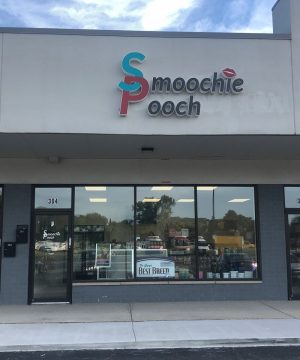 Storefront Smoochie Pooch the Best Pet Grooming in Schererville