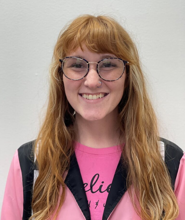 Tess VanVleet - Smoochie Pooch Plymouth Pet Grooming Stylist